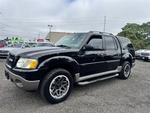 2003 Ford Explorer XLS Auto 4X4's photo