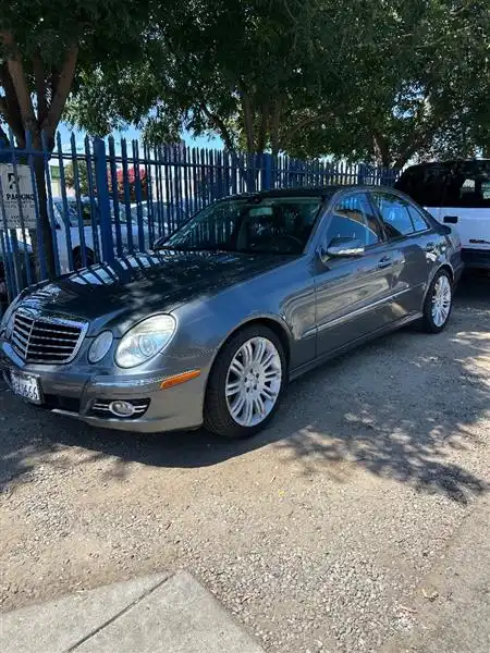 2007 Mercedes-Benz E-Class E350's photo