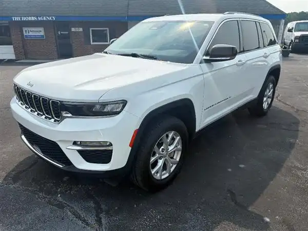 2023 Jeep Grand Cherokee Limited 4x4's photo