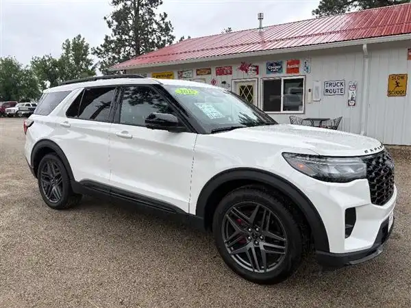2025 Ford Explorer ST 4WD (PL535)'s photo