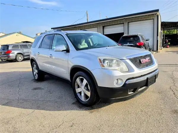 2011 GMC Acadia FWD SLT-2's photo