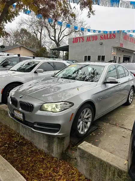 2014 BMW 5 Series 535i Sedan's photo