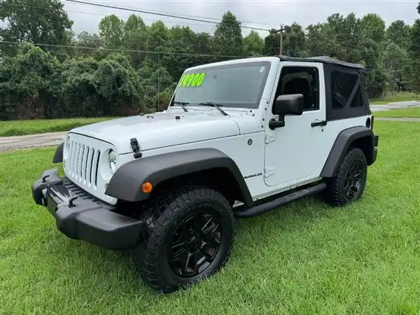 2016 Jeep Wrangler Willys Wheeler W's photo