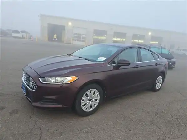 2013 Ford Fusion S I4 FWD's photo