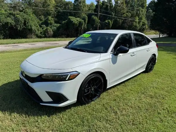 2024 Honda Civic Sport CVT's photo