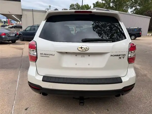 2015 Subaru Forester 2.0XT Touring AT's photo