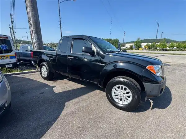 2007 Nissan Frontier XE King Cab AT's photo
