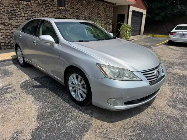 2010 Lexus ES 350 350's photo
