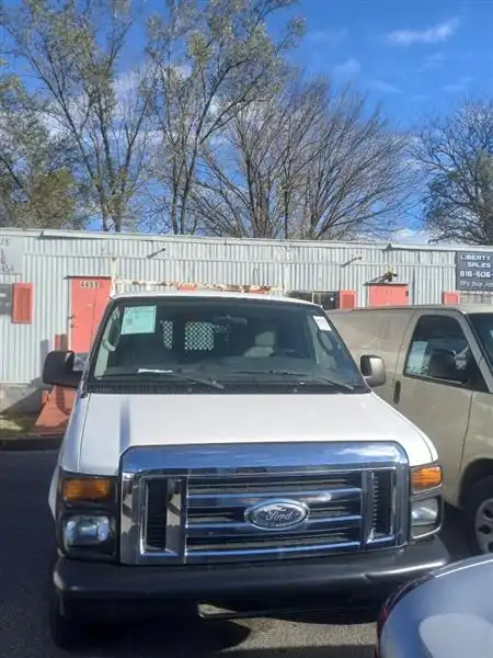 2014 Ford E-Series E-150 Van's photo