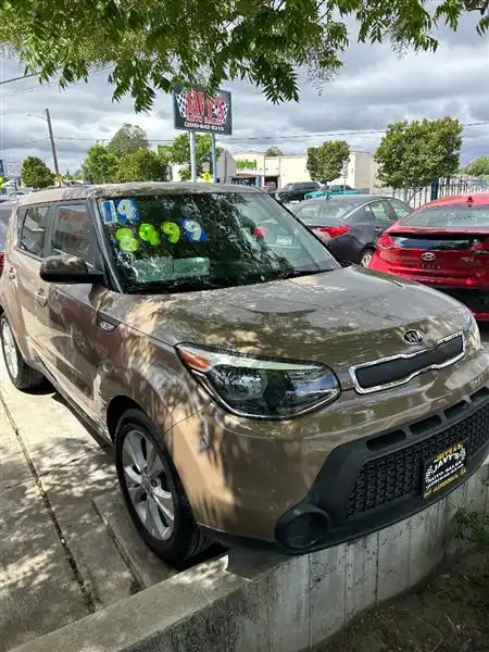2014 Kia Soul 1.6L Base 5-Door's photo