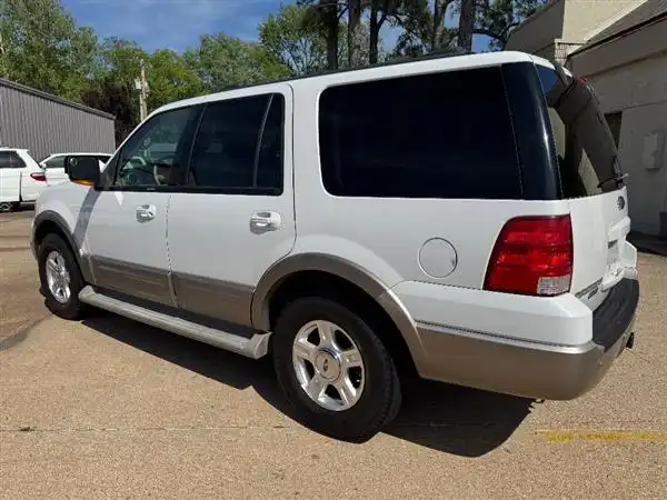 2004 Ford Expedition Eddie Bauer 5.4L's photo