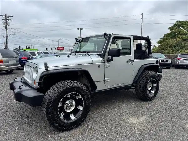 2011 Jeep Wrangler Rubicon's photo