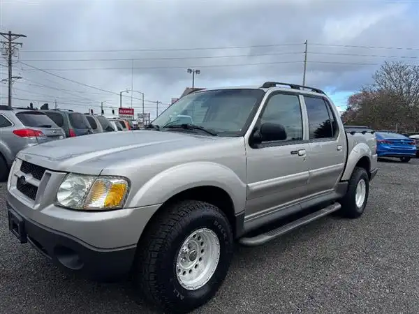 2005 Ford Explorer Adrenalin's photo