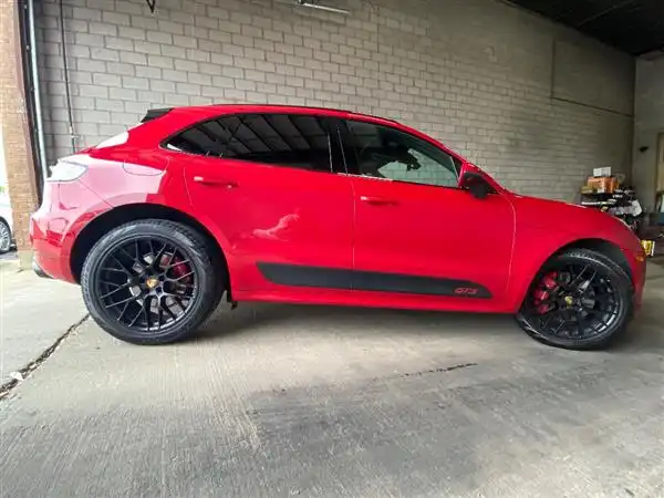 2021 Porsche Macan GTS's photo