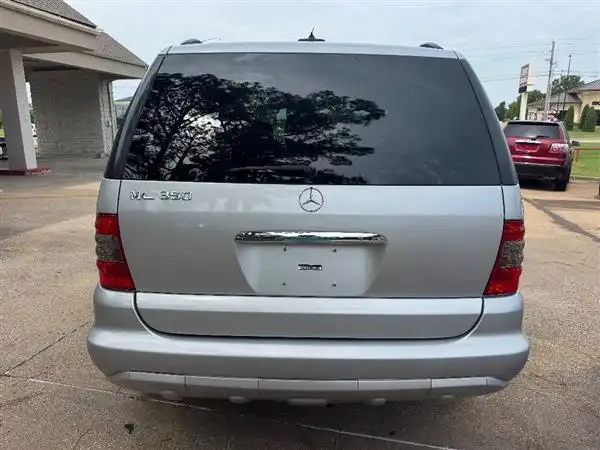 2005 Mercedes-Benz M-Class ML350's photo