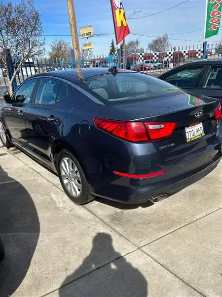 2015 Kia Optima LX AT's photo