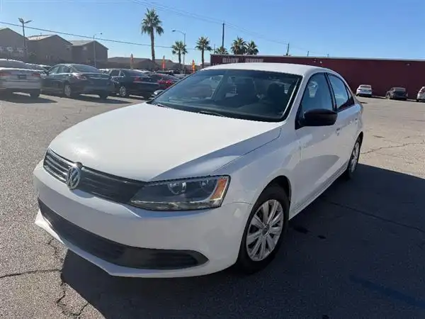 2014 Volkswagen Jetta 2.0L S Auto's photo