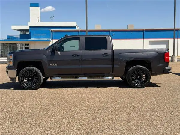 2014 Chevrolet Silverado 1500 LT Crew Cab Short Box photo 5