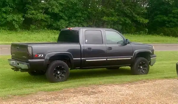 2004 Chevrolet Silverado 1500 LS 4x4 Crew Cab's photo