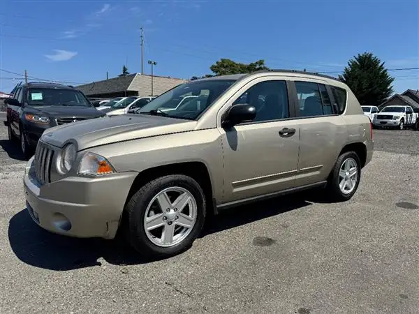 2009 Jeep Compass Sport's photo