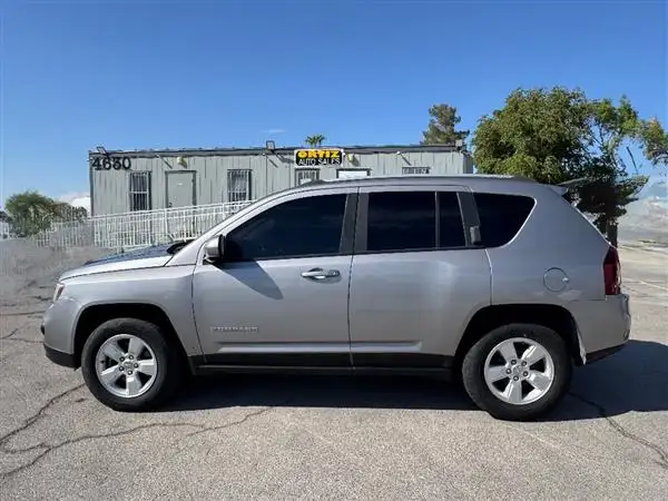 2016 Jeep Compass Latitude's photo
