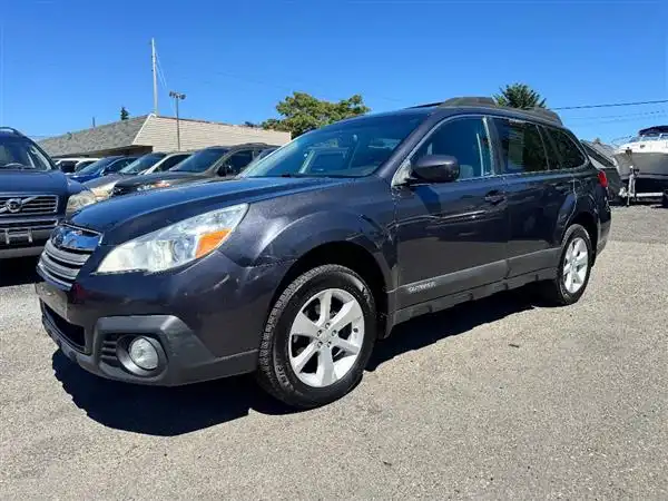 2013 Subaru Outback 2.5i Premium CVT PZEV's photo