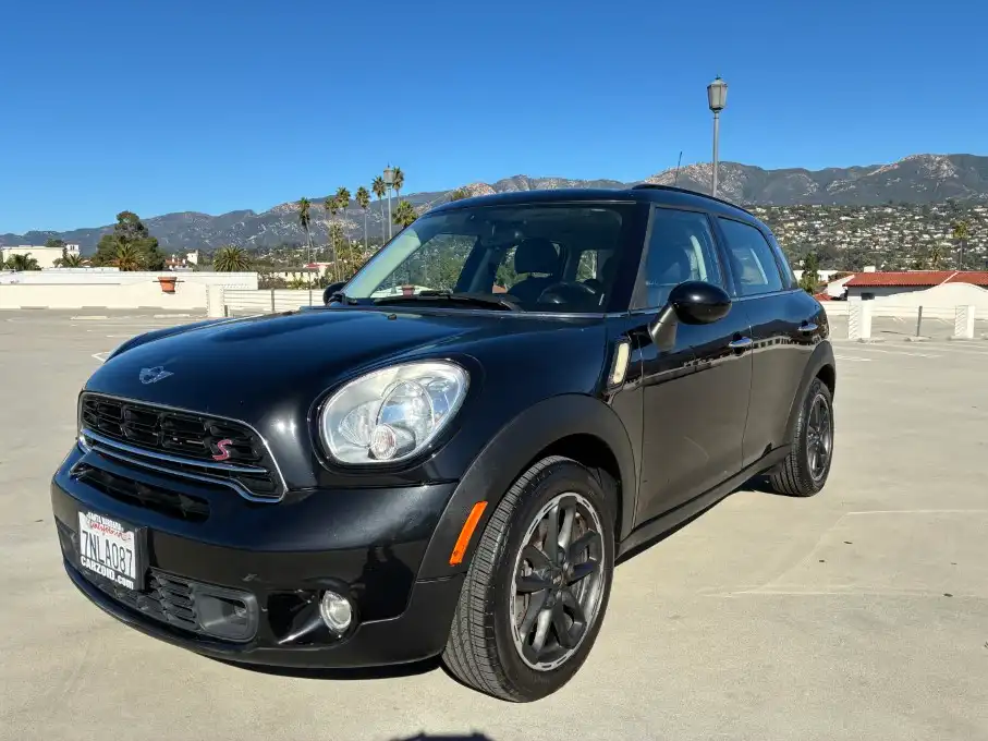 2016 MINI Countryman Countryman S's photo