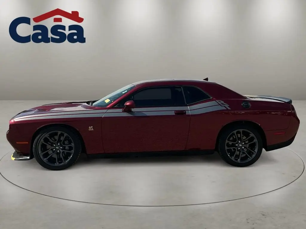 2023 Dodge Challenger R/T Scat Pack photo 3