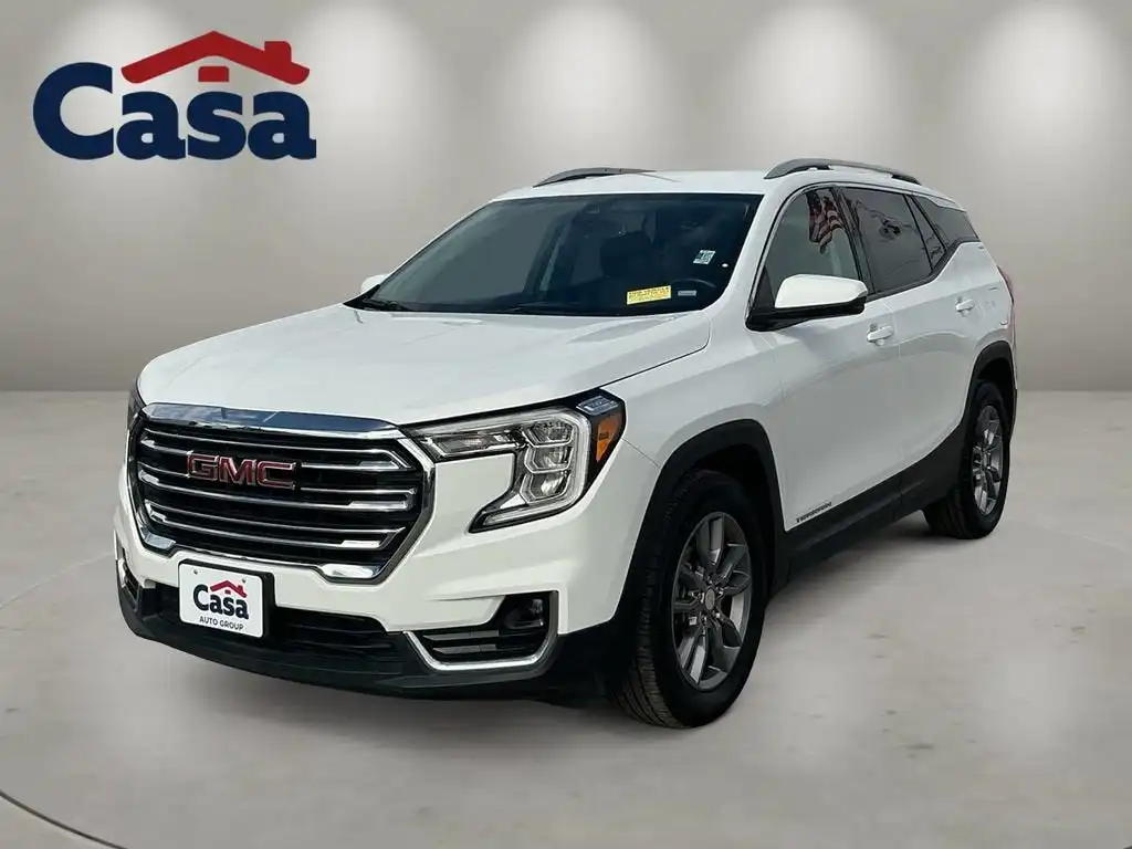 2024 GMC Terrain SLT FWD's photo