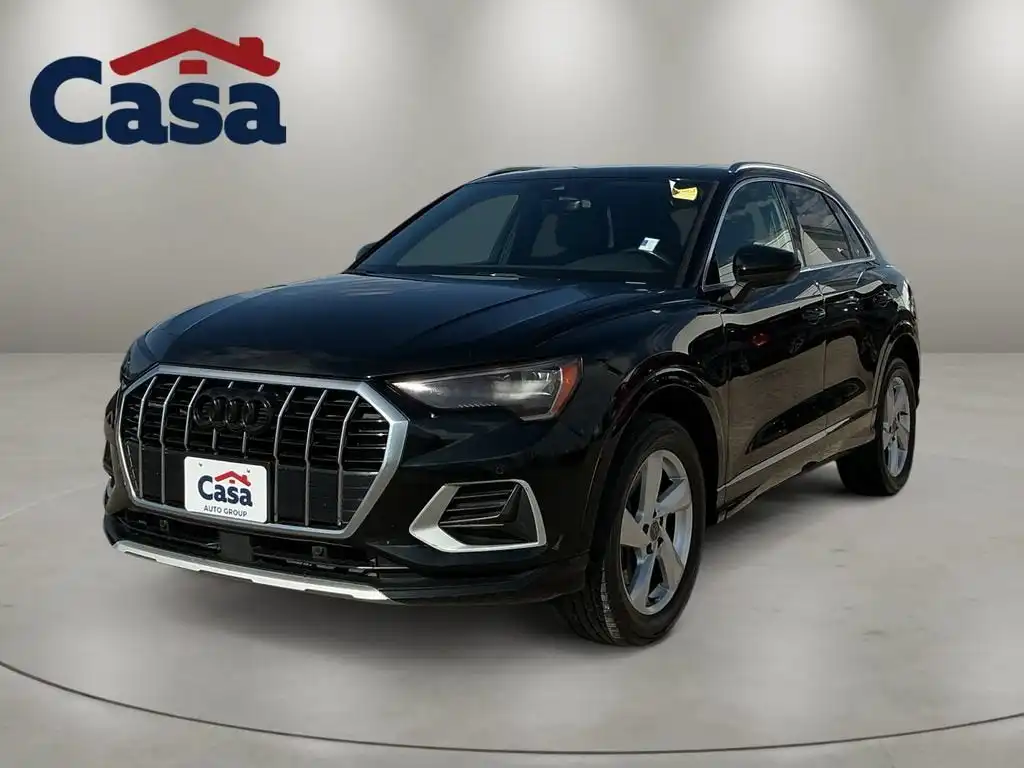 2020 Audi Q3 45 TFSI Premium quattro's photo