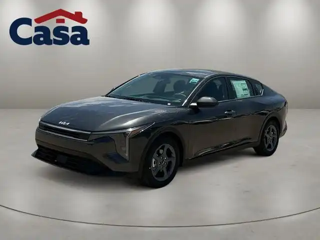 2026 Kia K4 LXS AT's photo