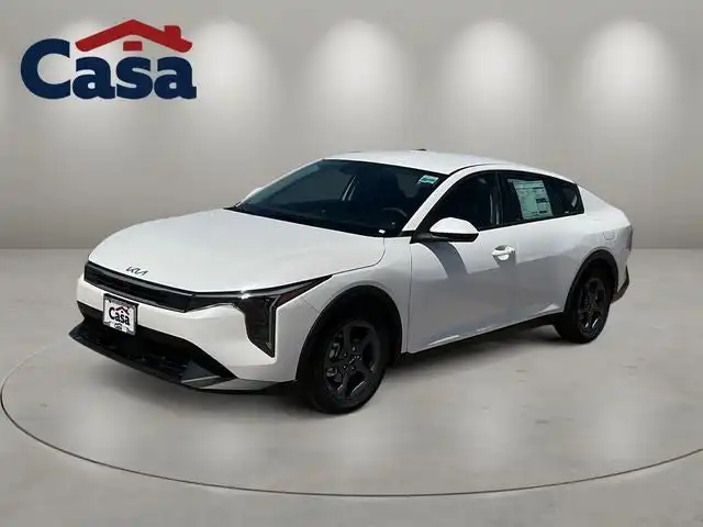 2026 Kia K4 LXS AT's photo