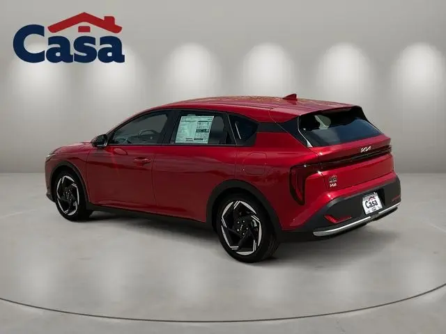 2026 Kia K4 EX AT Hatchback photo 3