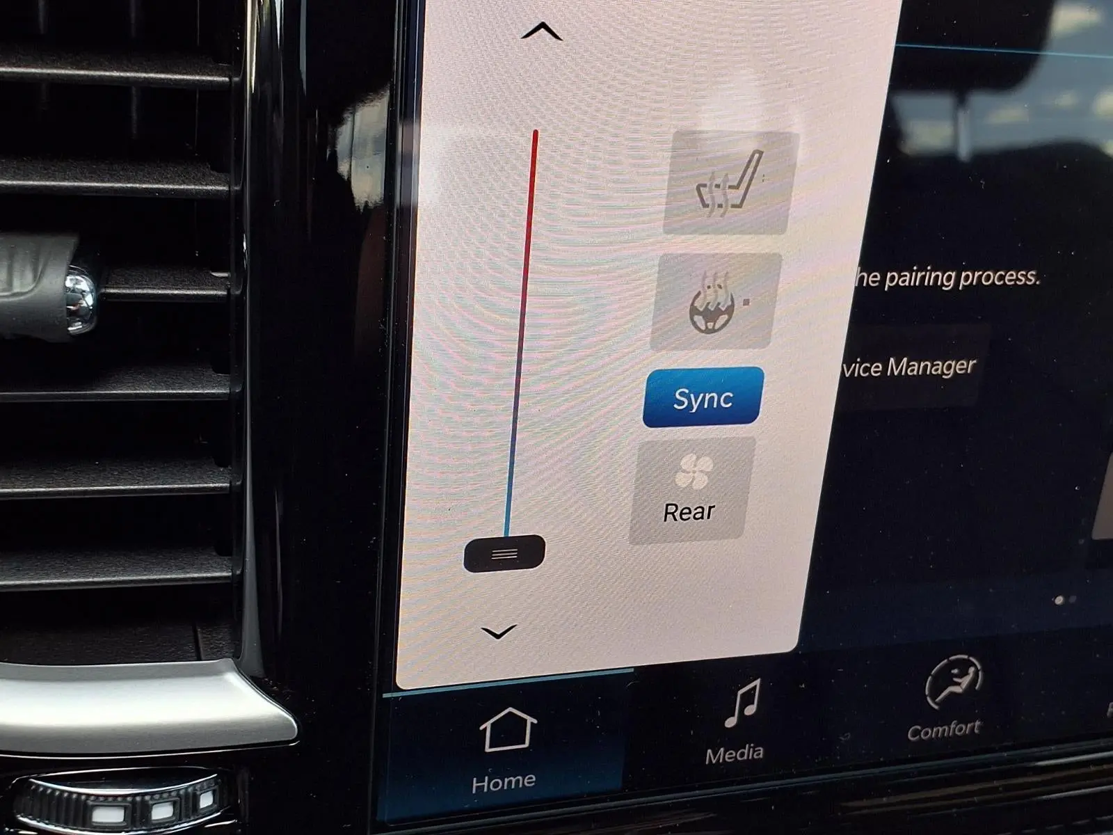 2027 Chrysler Pacifica Select photo 5