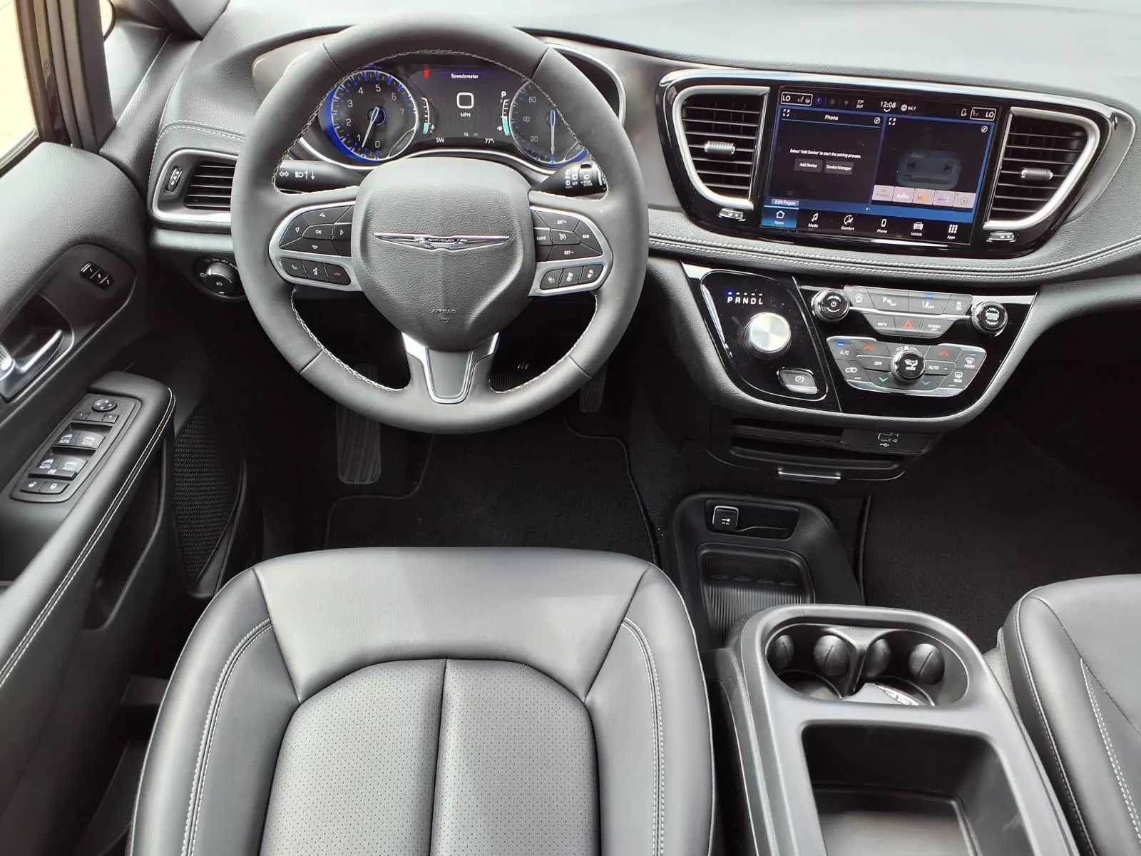 2026 Chrysler Pacifica Select AWD photo 3