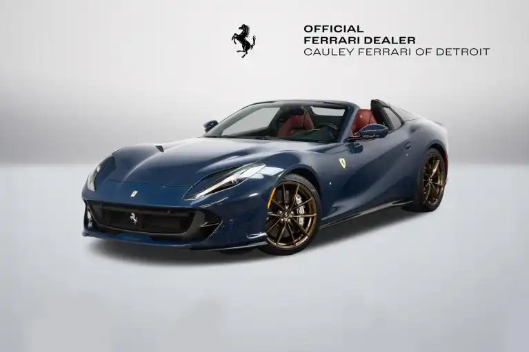 2021 Ferrari 812 Base's photo