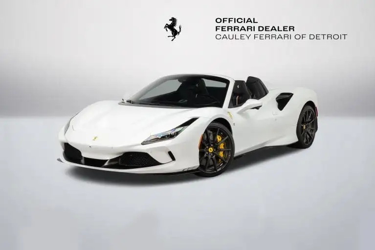 2022 Ferrari F8 Spyder's photo