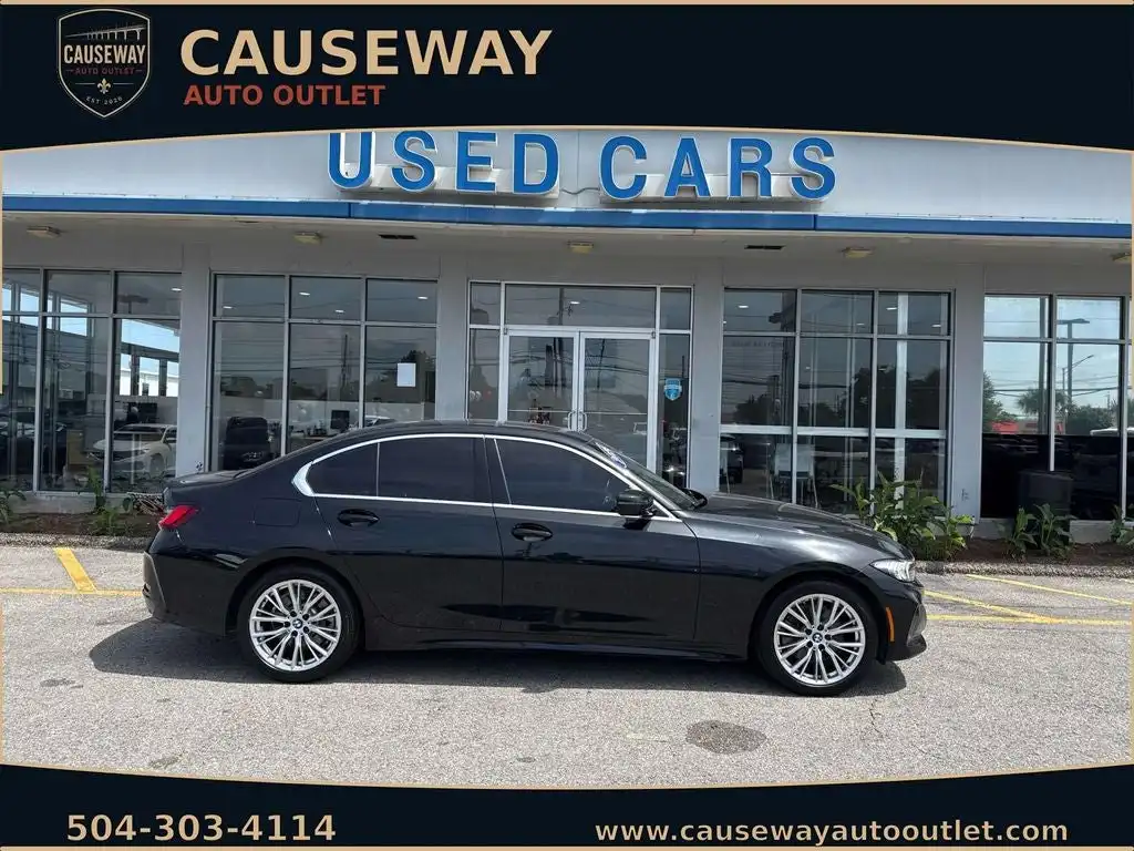 2024 BMW 3 Series 330i Sedan's photo
