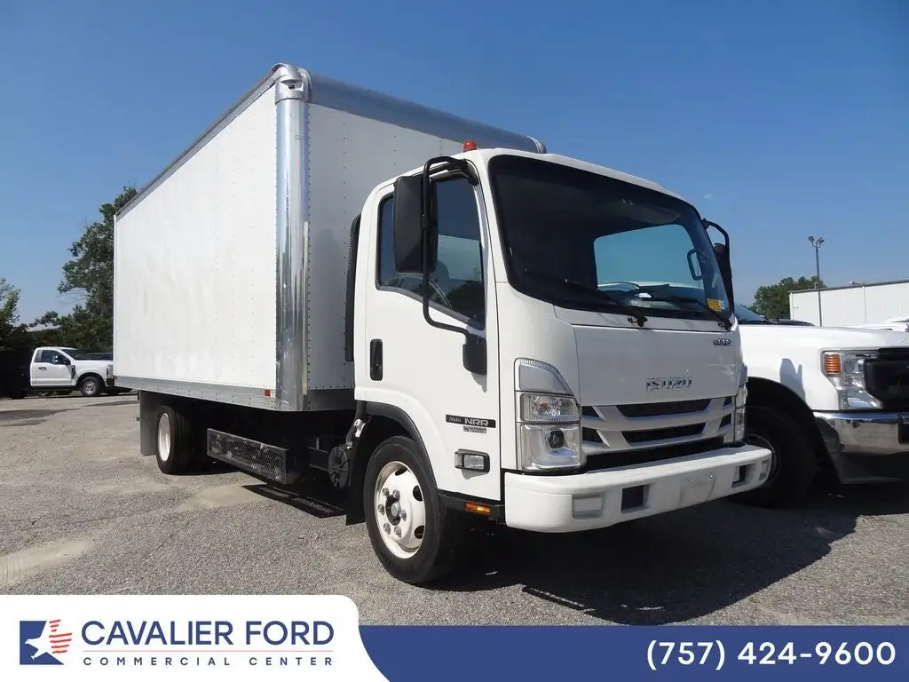 2024 Isuzu Pickup Base Pickup's photo