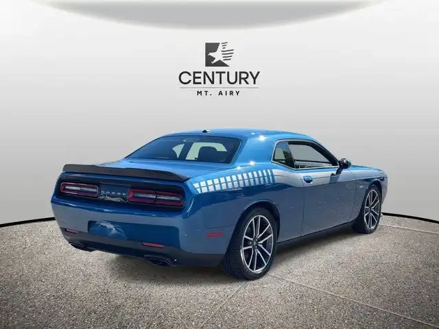 2023 Dodge Challenger R/T's photo