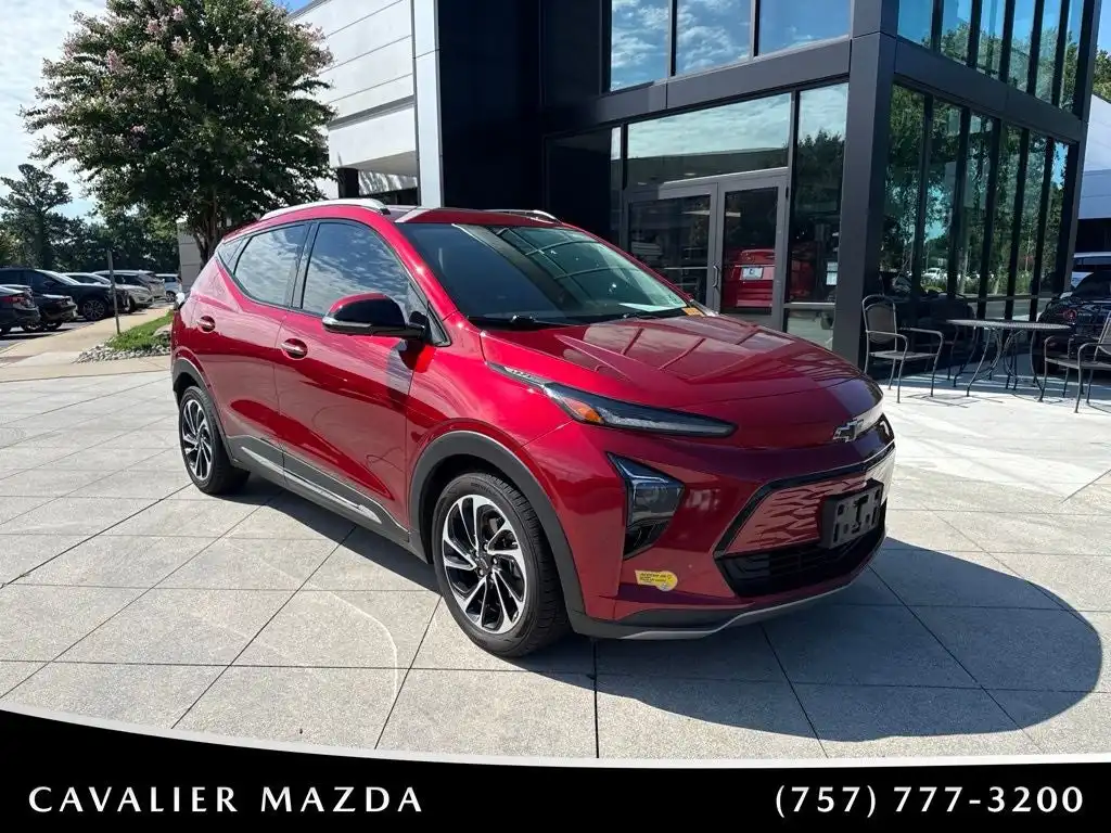 2022 Chevrolet Bolt EUV Premier's photo