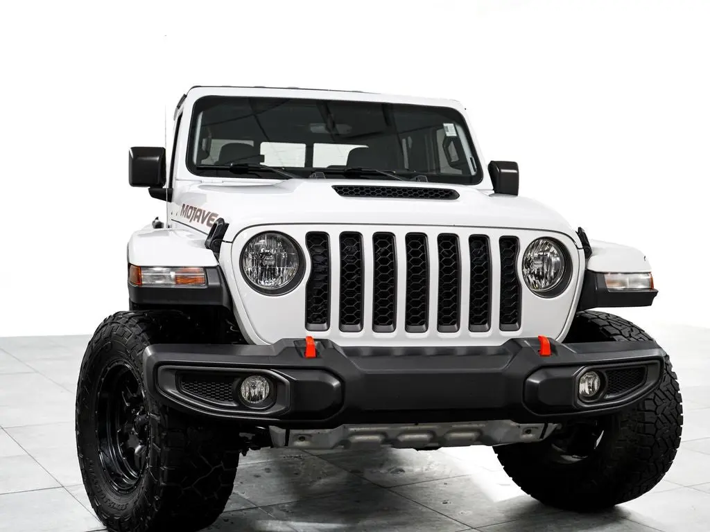 2022 Jeep Gladiator Mojave photo 3