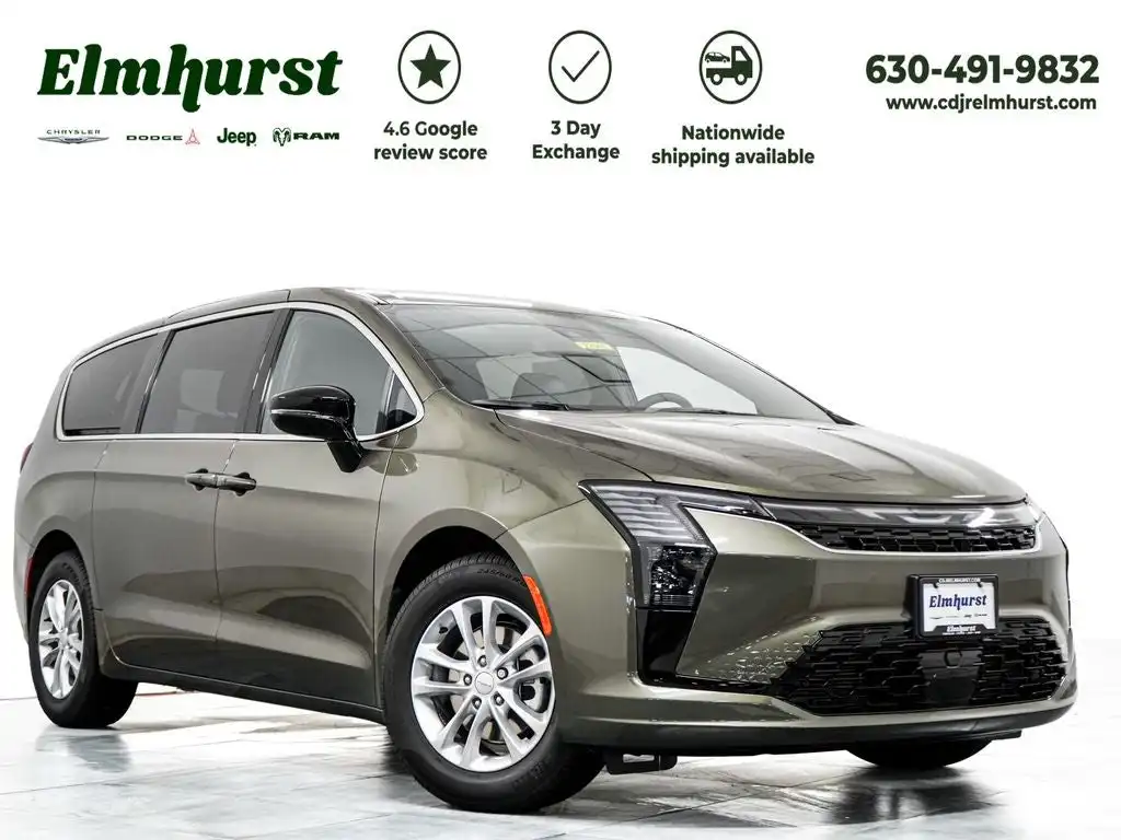 2027 Chrysler Pacifica Select's photo