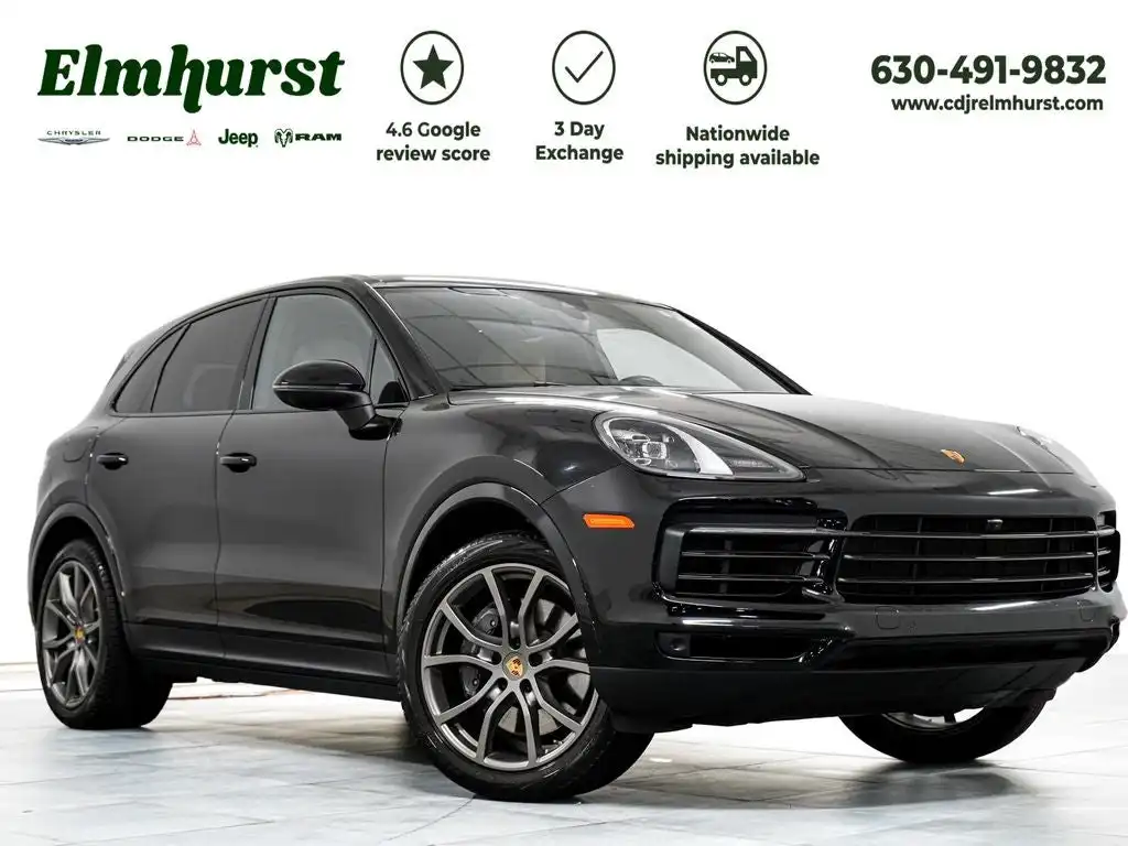 2022 Porsche Cayenne Base's photo
