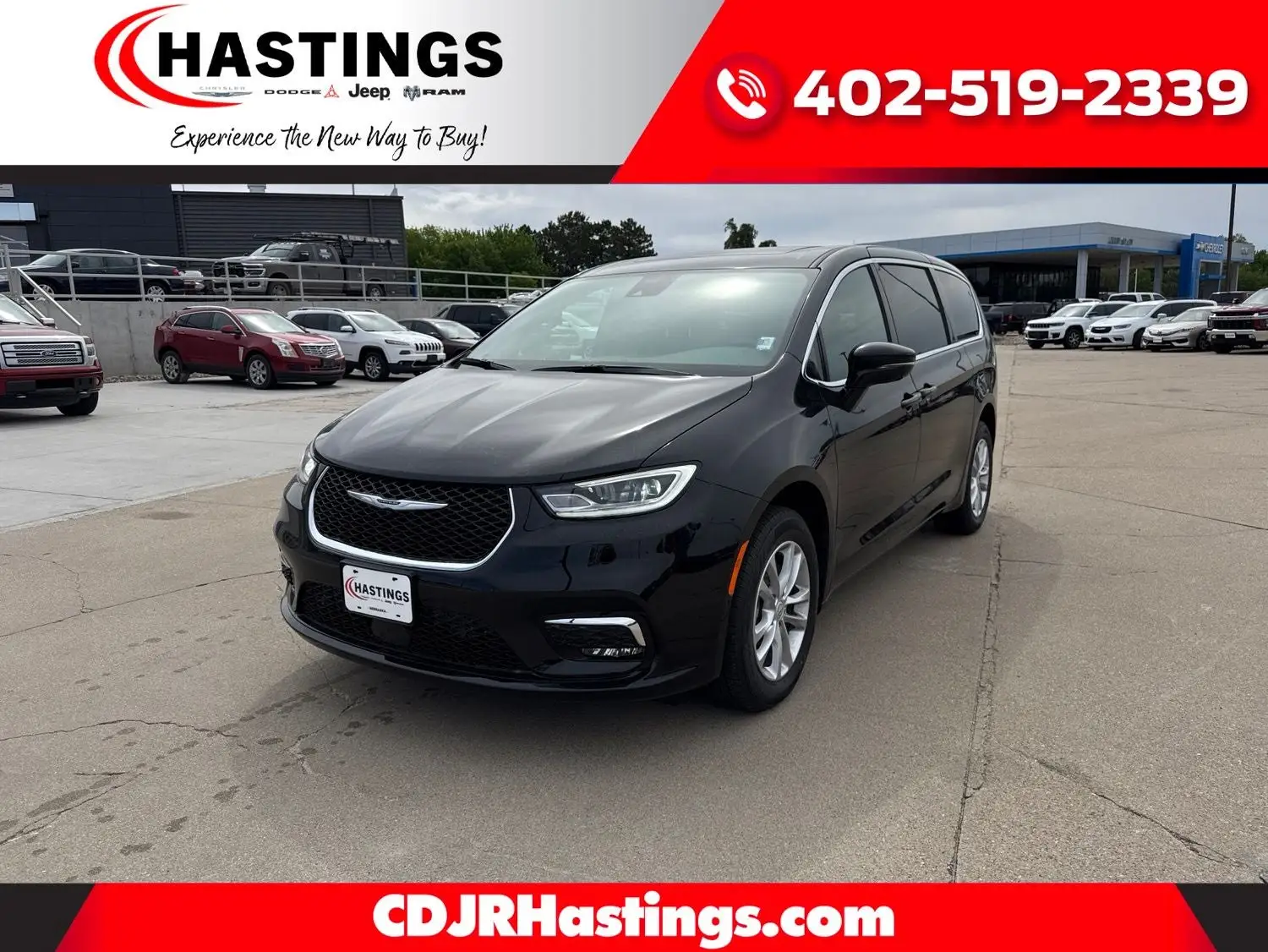 2026 Chrysler Pacifica Select AWD photo 1