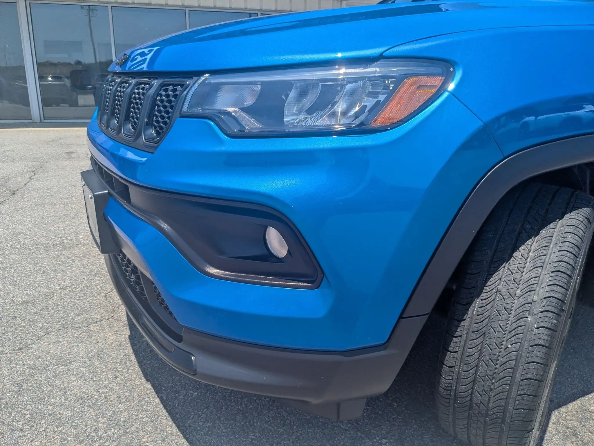 2024 Jeep Compass Latitude 4WD photo 5