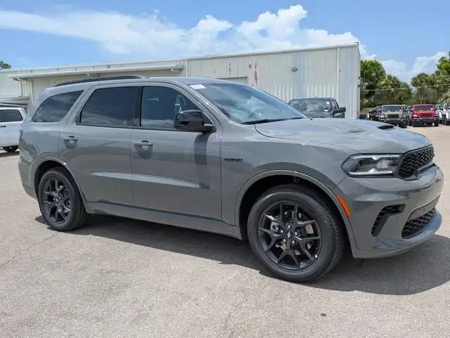 2026 Dodge Durango GT HEMI V8 AWD's photo