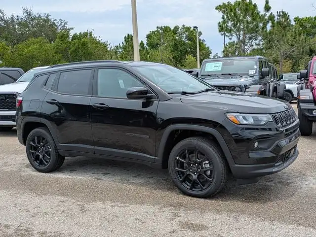 2026 Jeep Compass Altitude 4X4's photo