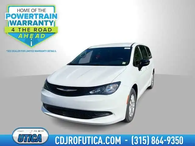 2027 Chrysler Voyager LX's photo