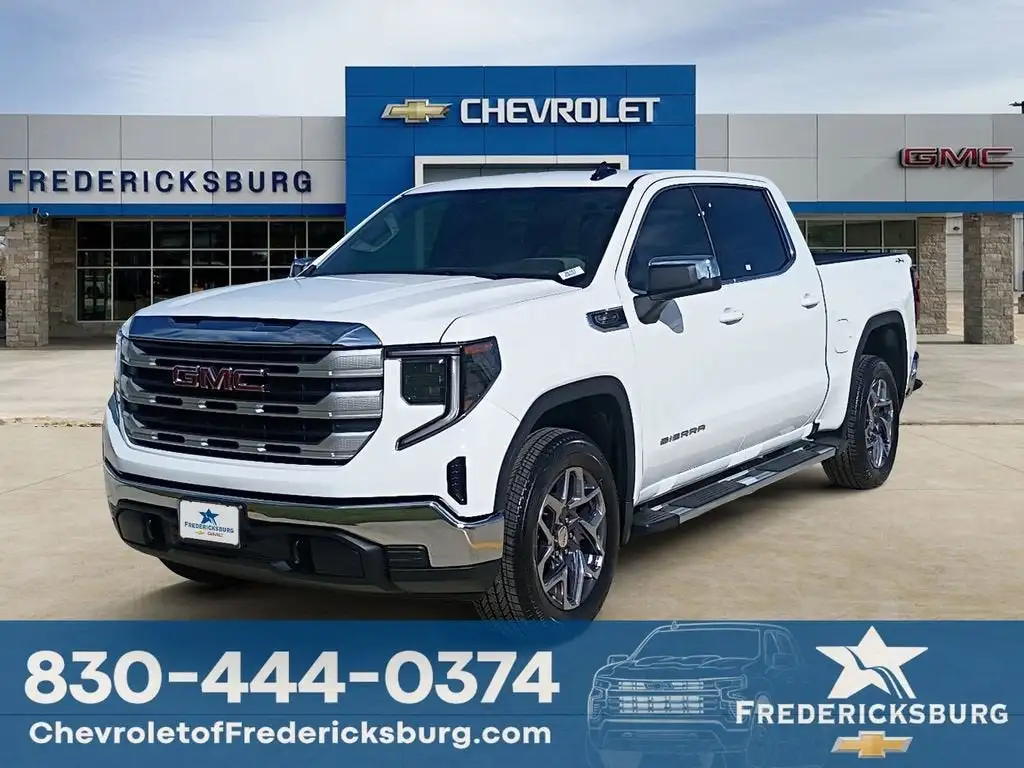 2026 GMC Sierra 4WD Crew Cab Short Box SLE's photo